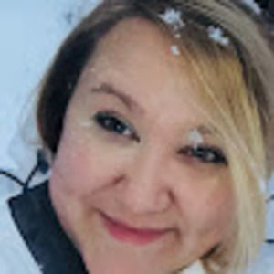 Meet your Posher, Suzanne